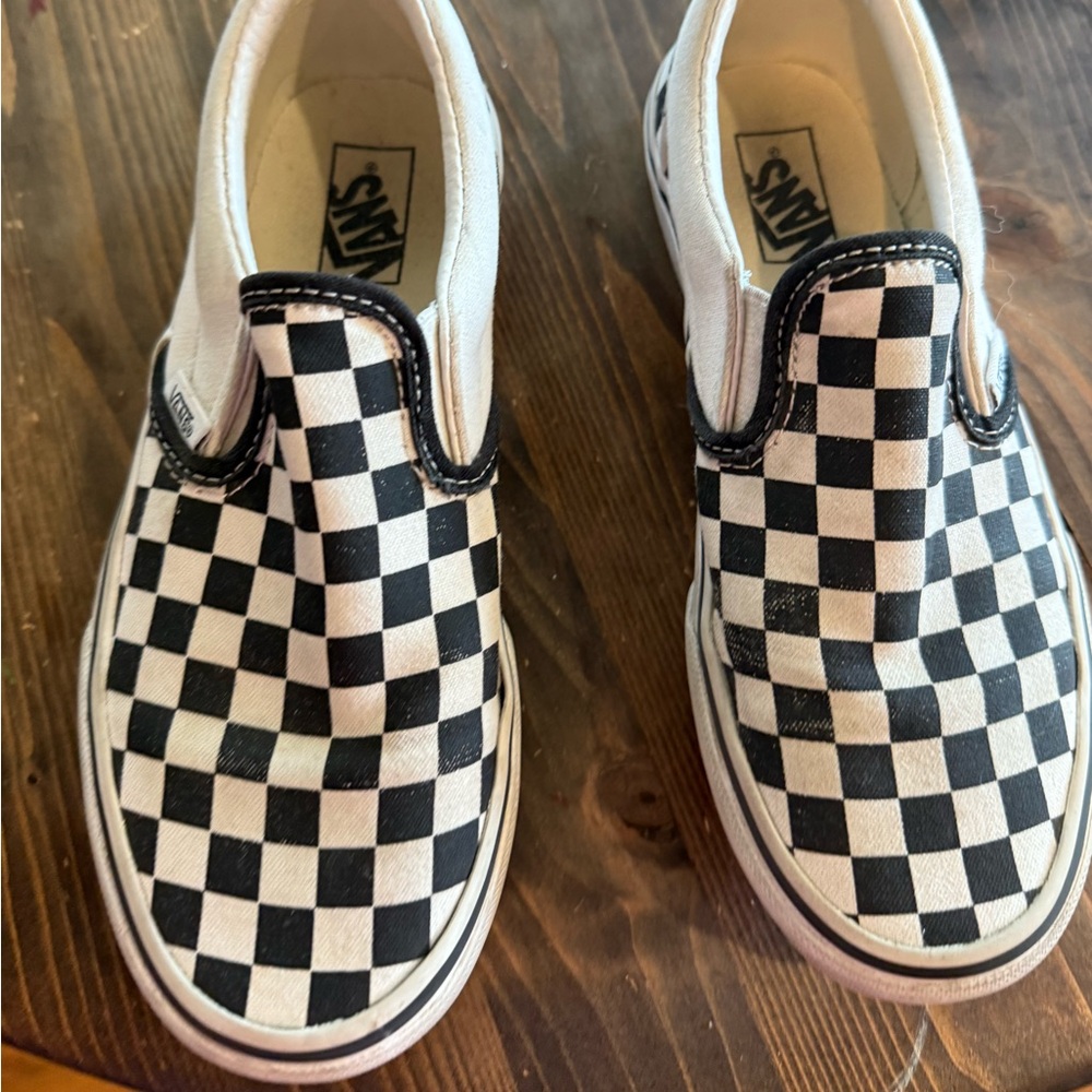 Vans Girls Size 2.5 Black checkboard- slip on! (Little girl sizing)